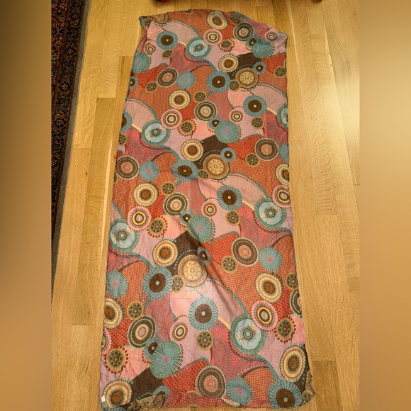 Colorful Patterned Scarf - Picture 4 of 4